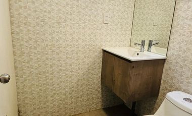 CASA EN SECTOR RESIDENCIAL EN MOSTAZAL