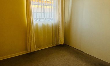 CASA EN SECTOR RESIDENCIAL EN MOSTAZAL