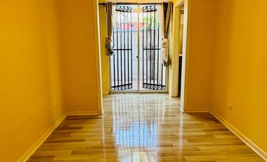 CASA EN SECTOR RESIDENCIAL EN MOSTAZAL