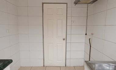 CASA EN SECTOR RESIDENCIAL EN MOSTAZAL