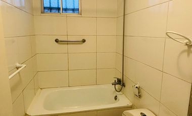 CASA EN SECTOR RESIDENCIAL EN MOSTAZAL