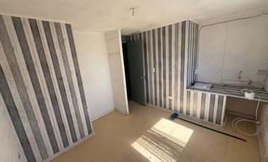 SE VENDE CASA EN COLINA 2H 1B SOLIDA DE DOS PISOS