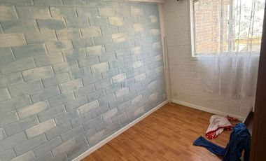 SE VENDE CASA EN COLINA 2H 1B SOLIDA DE DOS PISOS