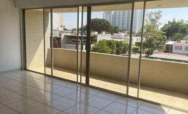 DEPARTAMENTO EN RENTA EN CHAPALITA