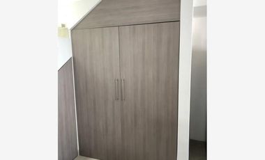 CASA tipo Town House en venta