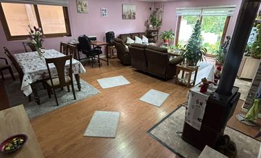 AMPLIA CASA, AMPLIO TERRENO EN PAILLAO