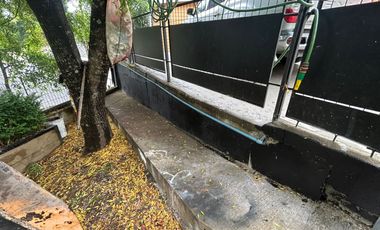 AMPLIA CASA, AMPLIO TERRENO EN PAILLAO