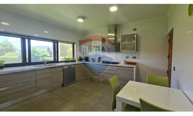 Exclusiva casa en Condominio en Lago Rapel.