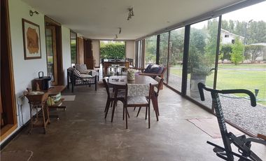 Casa + Anexo + Piscina + Parcela Laguna de Aculeo