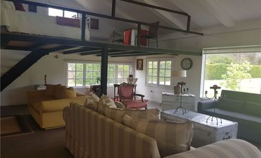 Casa + Anexo + Piscina + Parcela Laguna de Aculeo