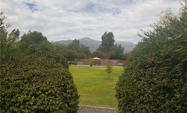 Casa + Anexo + Piscina + Parcela Laguna de Aculeo