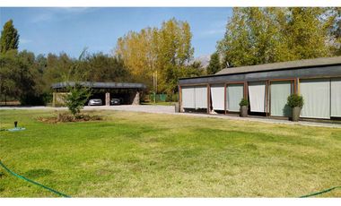 Casa + Anexo + Piscina + Parcela Laguna de Aculeo