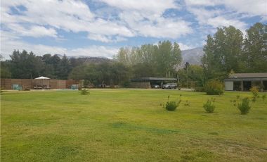 Casa + Anexo + Piscina + Parcela Laguna de Aculeo