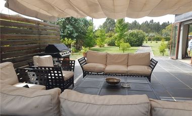 Casa + Anexo + Piscina + Parcela Laguna de Aculeo