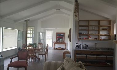 Casa + Anexo + Piscina + Parcela Laguna de Aculeo