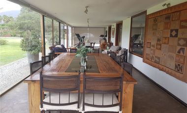 Casa + Anexo + Piscina + Parcela Laguna de Aculeo