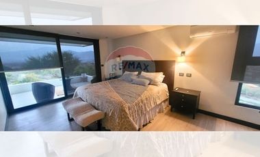 MODERNA CASA CURACAVÍ  LOMAS DEL PUANGUE