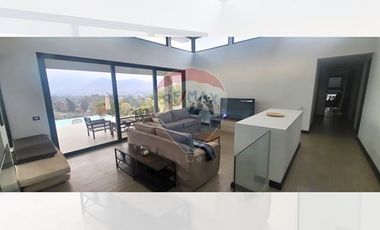 MODERNA CASA CURACAVÍ  LOMAS DEL PUANGUE