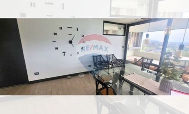 MODERNA CASA CURACAVÍ  LOMAS DEL PUANGUE