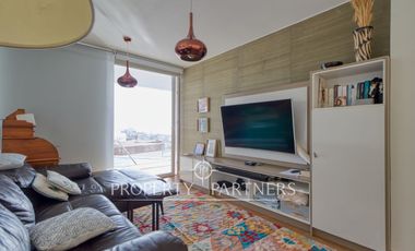 Exclusiva Casa en Jardines del Sur: Vista al Mar y Piscina Privada