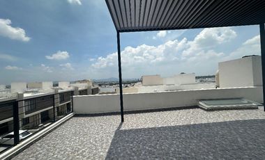 Casa amueblada en condominio en renta Querétaro El Refugio Alttica