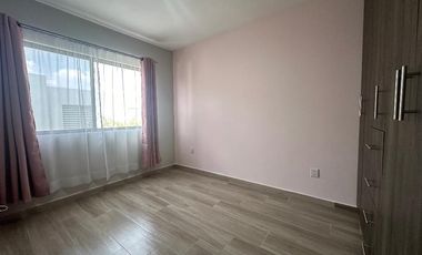 Casa amueblada en condominio en renta Querétaro El Refugio Alttica