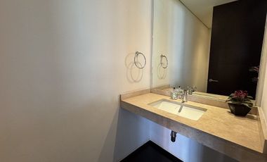 Departamento Avenida Santa Fe semi amueblado Renta