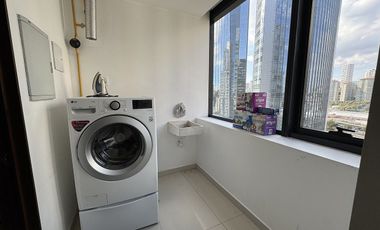 Departamento Avenida Santa Fe semi amueblado Renta