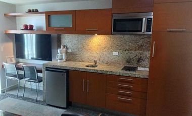 Invest in Your Lifestyle: Beautiful Oceanfront Condominium