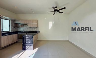 Moderna Casa en Venta de 3 Recámaras al Norte de Colima Las Colinas Residencial