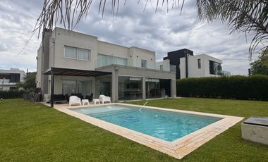 Casa - Greenville Polo & Resort