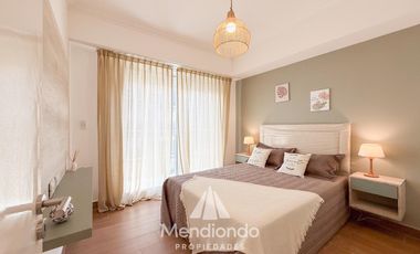 Depto 3 amb al frente con balcón. Reciclado y completamente equipado / Zona centro