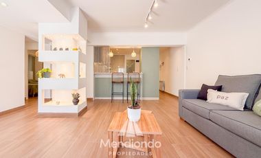 Depto 3 amb al frente con balcón. Reciclado y completamente equipado / Zona centro