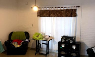 Casa en Puerto Gral San Martin