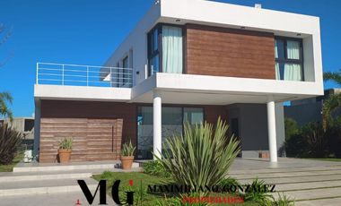 Casa venta Terralagos Canning