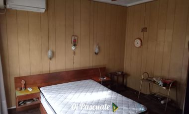 Venta Casa 5 Ambientes con Parque - Moreno Norte