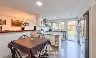 Casa 5 ambientes con cochera y Quincho en Güemes (Stella Maris)