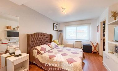 Casa 5 ambientes con cochera y Quincho en Güemes (Stella Maris)