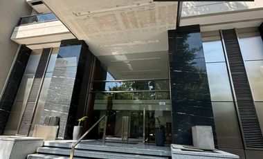 Departamento 4 ambientes al frente en Acrópolis IX- Portela 146