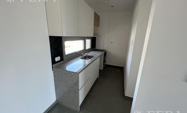 Venta departamento 2 ambientes con balcón en Villa Dominico
