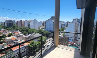 Hermoso duplex de dos ambientes con terraza y parrilla - Super luminoso