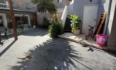 Venta - Casa Multifamiliar 4/Cuatro Ambientes, Cochera - Villa Adelina, San Isidro