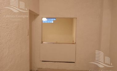 Venta - Casa Multifamiliar 4/Cuatro Ambientes, Cochera - Villa Adelina, San Isidro