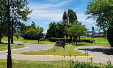 Casa en venta, 3 dormitorios, Barrio Cerrado San Matías, Escobar