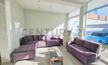 VENTA DE CASA AMPLIA EN LOS ARTES – CALLE BASADRE Y FORERO, TACNA