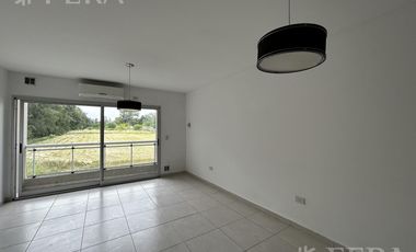 Venta de departamento tipo duplex en Guillermo E Hudson