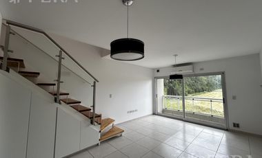 Venta de departamento tipo duplex en Guillermo E Hudson