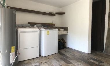 CABAÑA EN VENTA|REMODELADA CON VISTA AL BOSQUE|AVANDARO