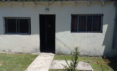 DEPARTAMENTO SOBRE ASFALTO BARRIO SAN JOSE, MORENO CALLE GUATEMALA 5255