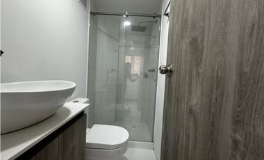 SE VENDE APARTAMENTO EN LA AV SUR- PEREIRA